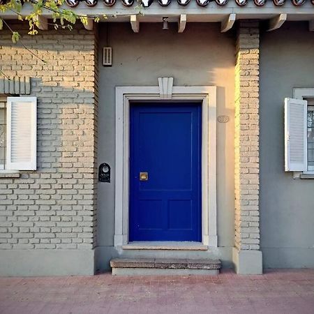 Вилла La Casa De La Puerta Azul Мендоса Экстерьер фото